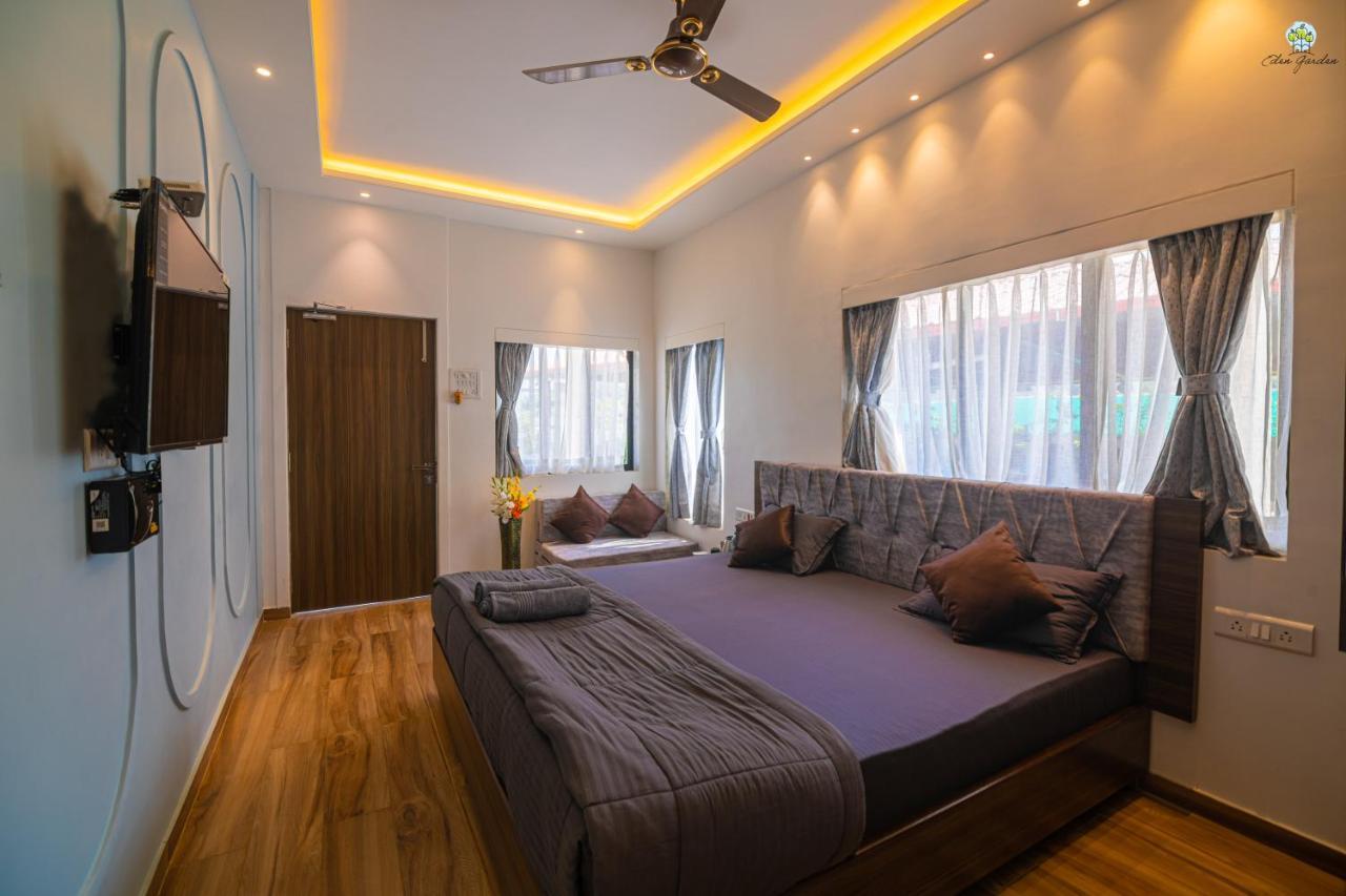 Eden Garden Villa Алибаг Екстериор снимка