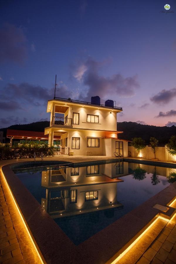 Eden Garden Villa Алибаг Екстериор снимка